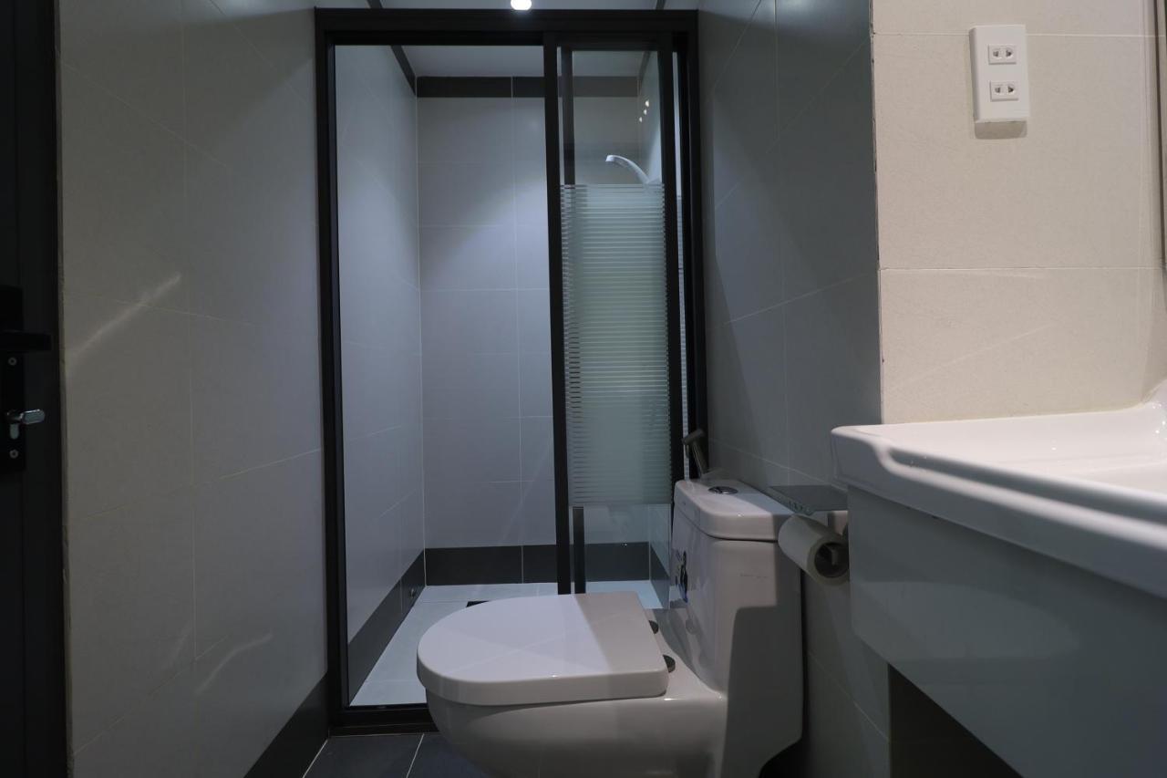 Reddoorz Plus & Cloud 9 Quang Trung Hotel Ho Chi Minh City Exterior photo